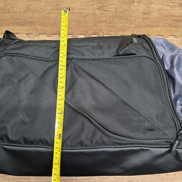 Ski-Doo Black Duffle Gear Backpack Multi Pockets 100% Polyester NWT - Picture 7 of 16